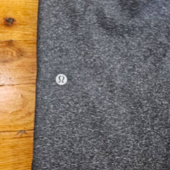 Lululemon Men's Gray Jogger Pants Size Medium - Picture 10 of 10